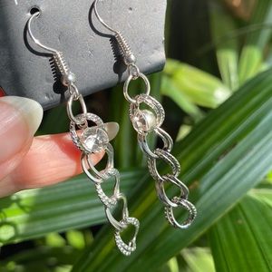 ♥️ Bling Chain Drop Earrings NWT